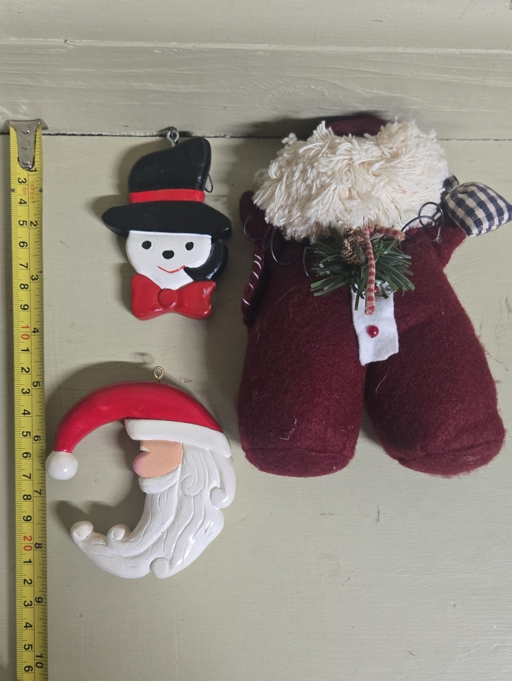 5 Piece Christmas Decor - Picture 11 of 12